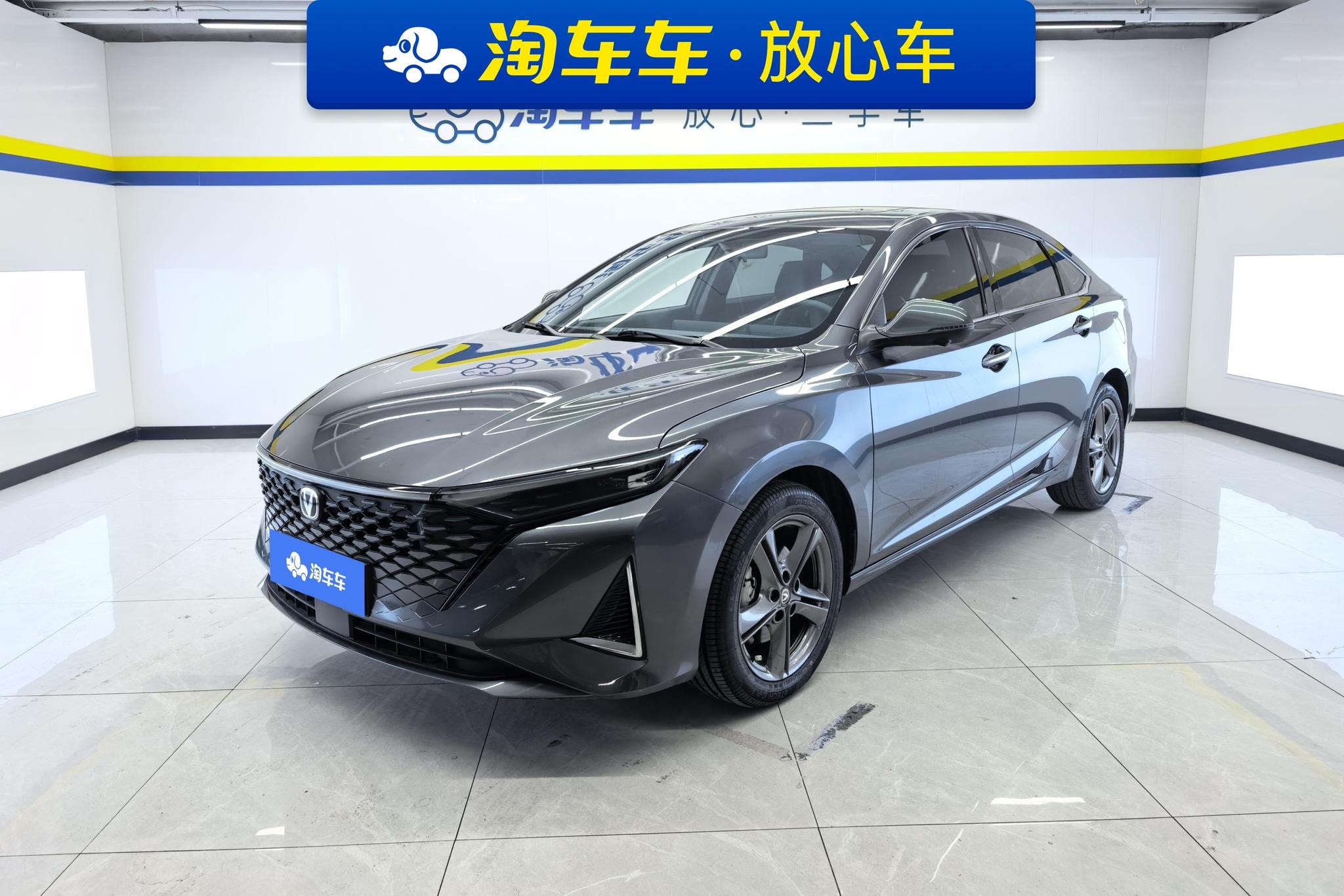 Main__Slider__Photo:undefined undefined 2023-0