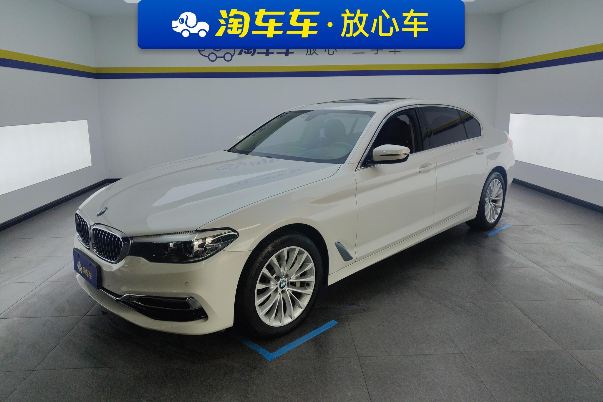 Main__Slider__Photo:undefined undefined 2019-0
