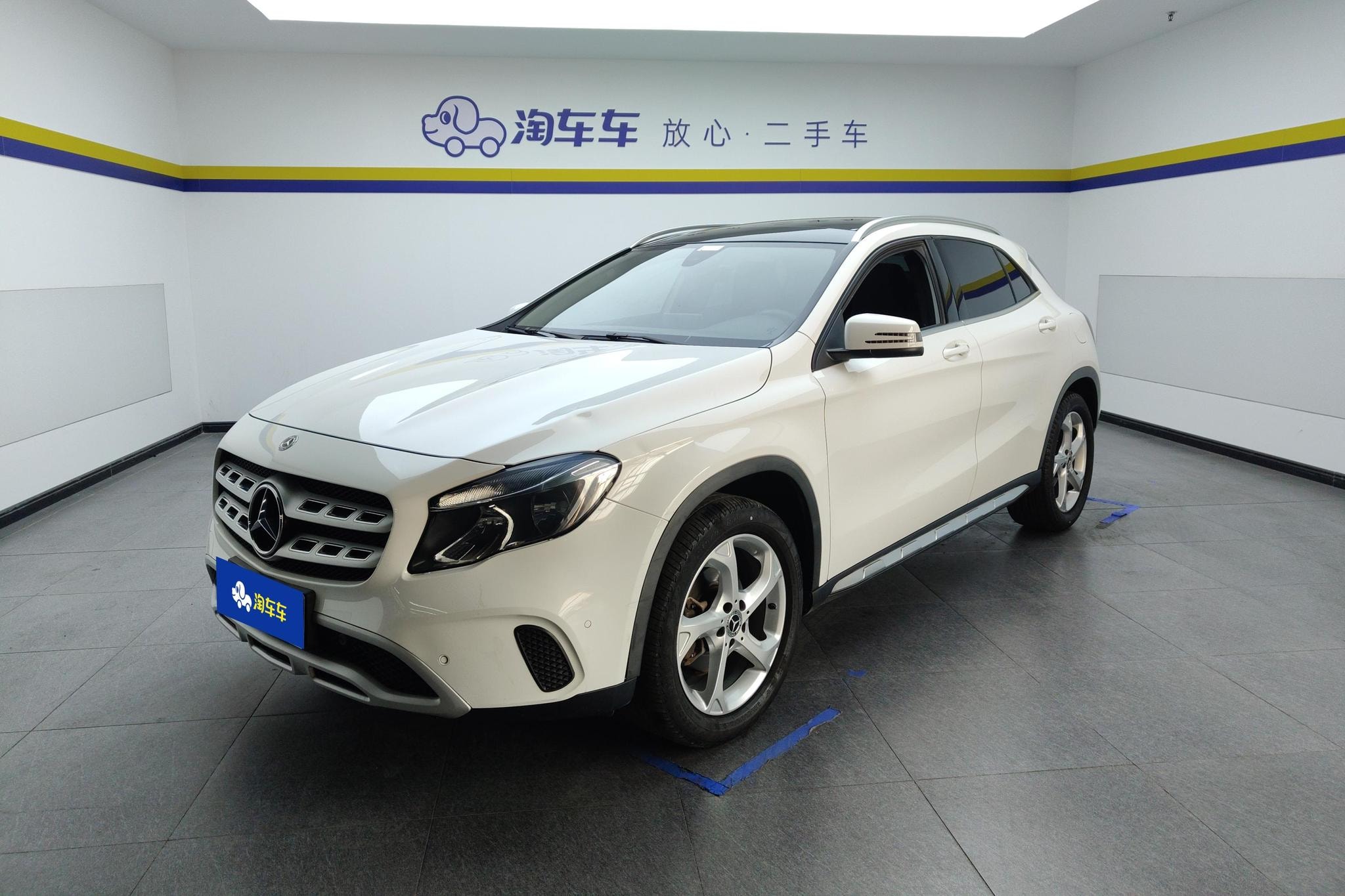 Main__Slider__Photo:undefined undefined 2019-0