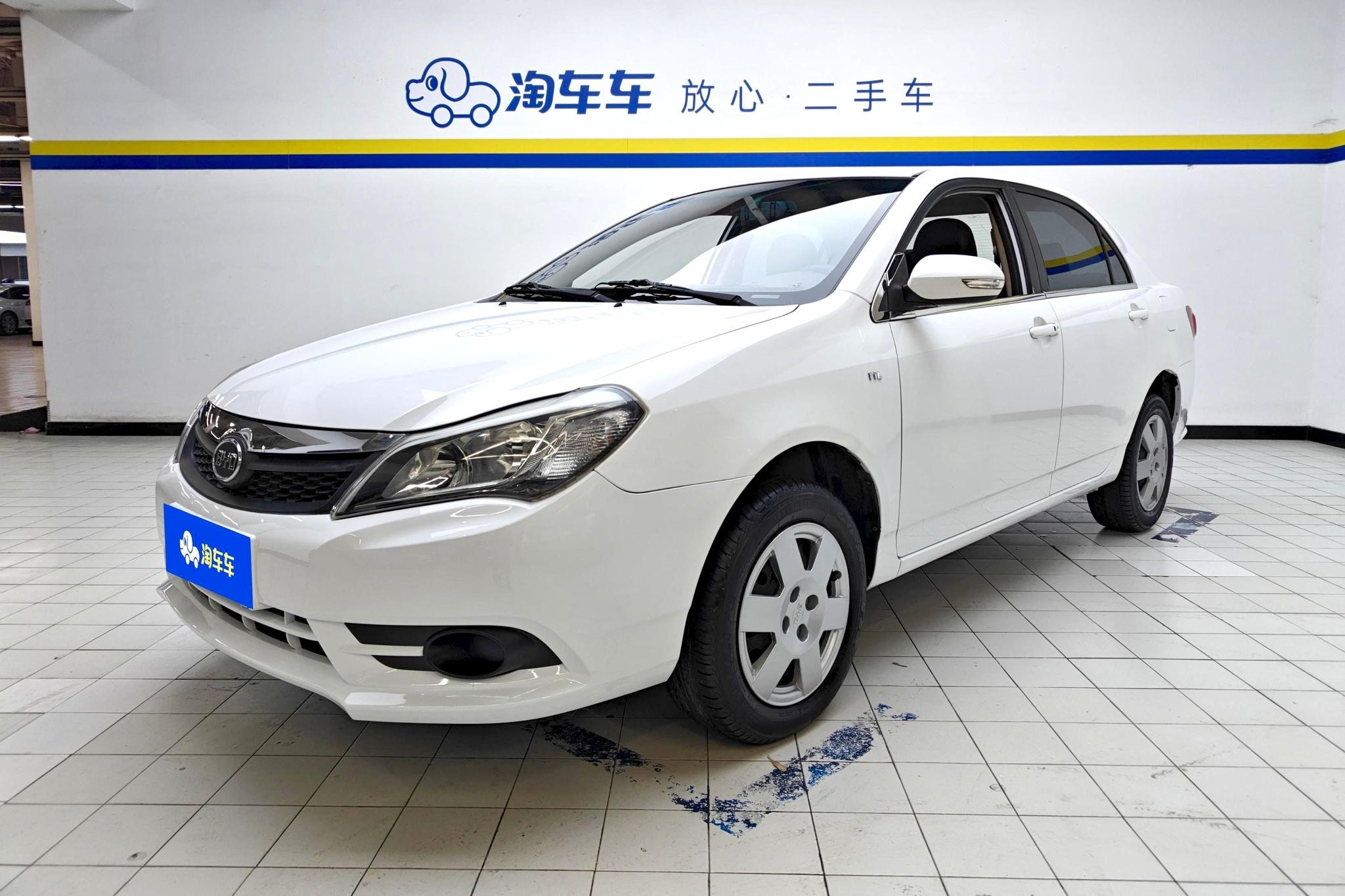 Main__Slider__Photo:undefined undefined 2015-0