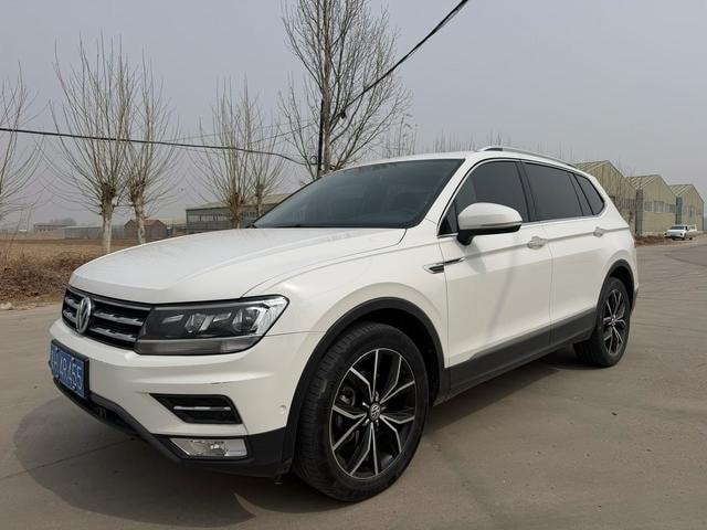 Main__Slider__Photo:undefined undefined 2020-0