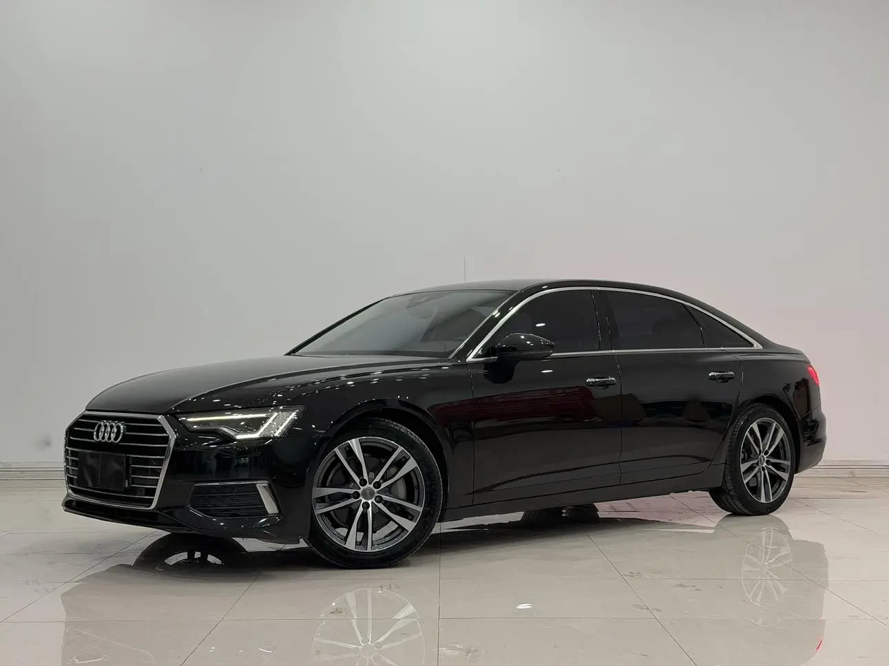 Main__Slider__Photo:undefined undefined 2021-0