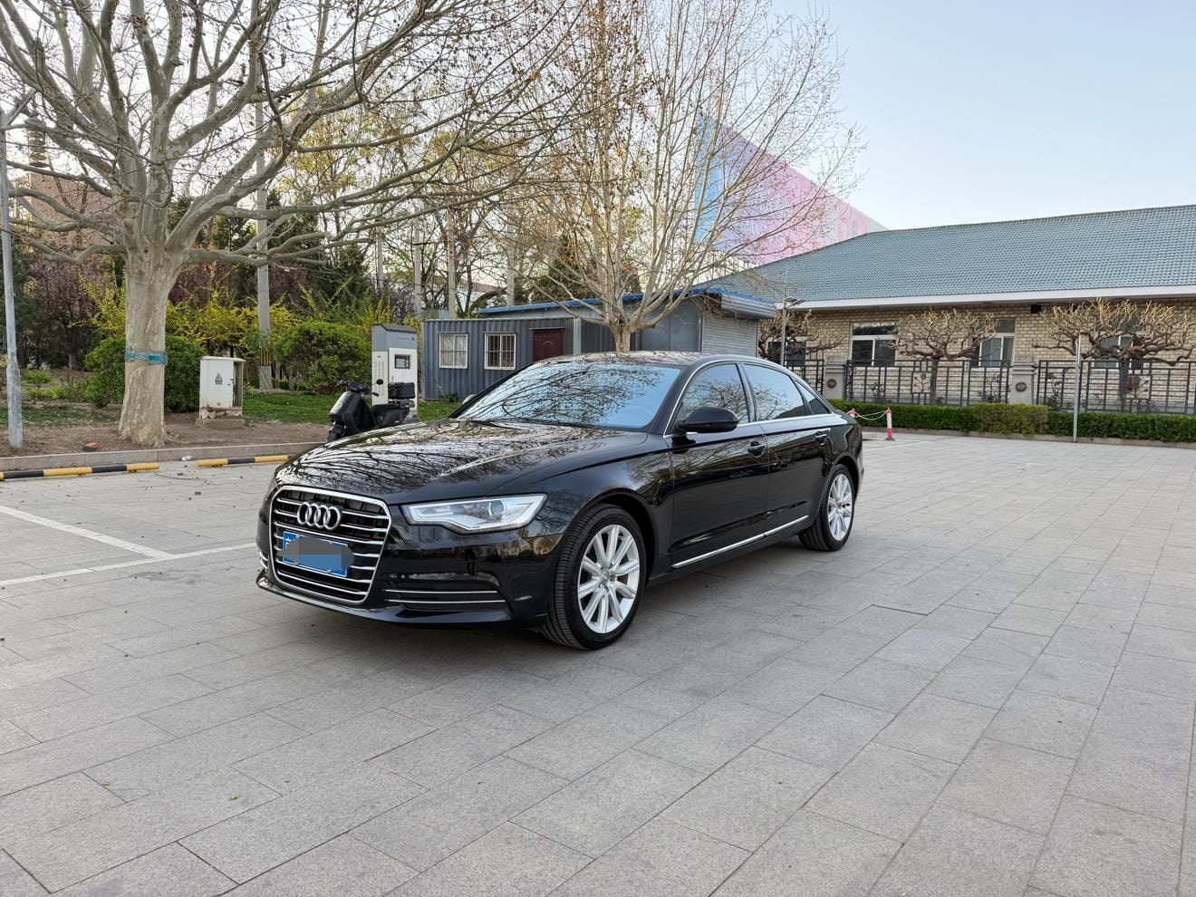 Main__Slider__Photo:undefined undefined 2014-0