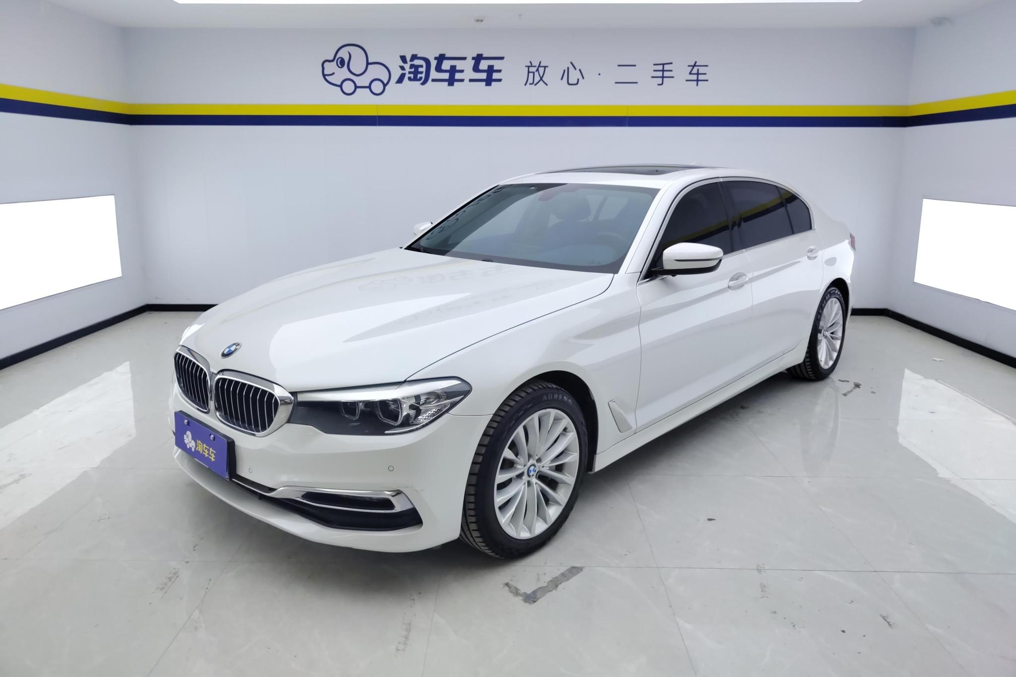 Main__Slider__Photo:undefined undefined 2019-0