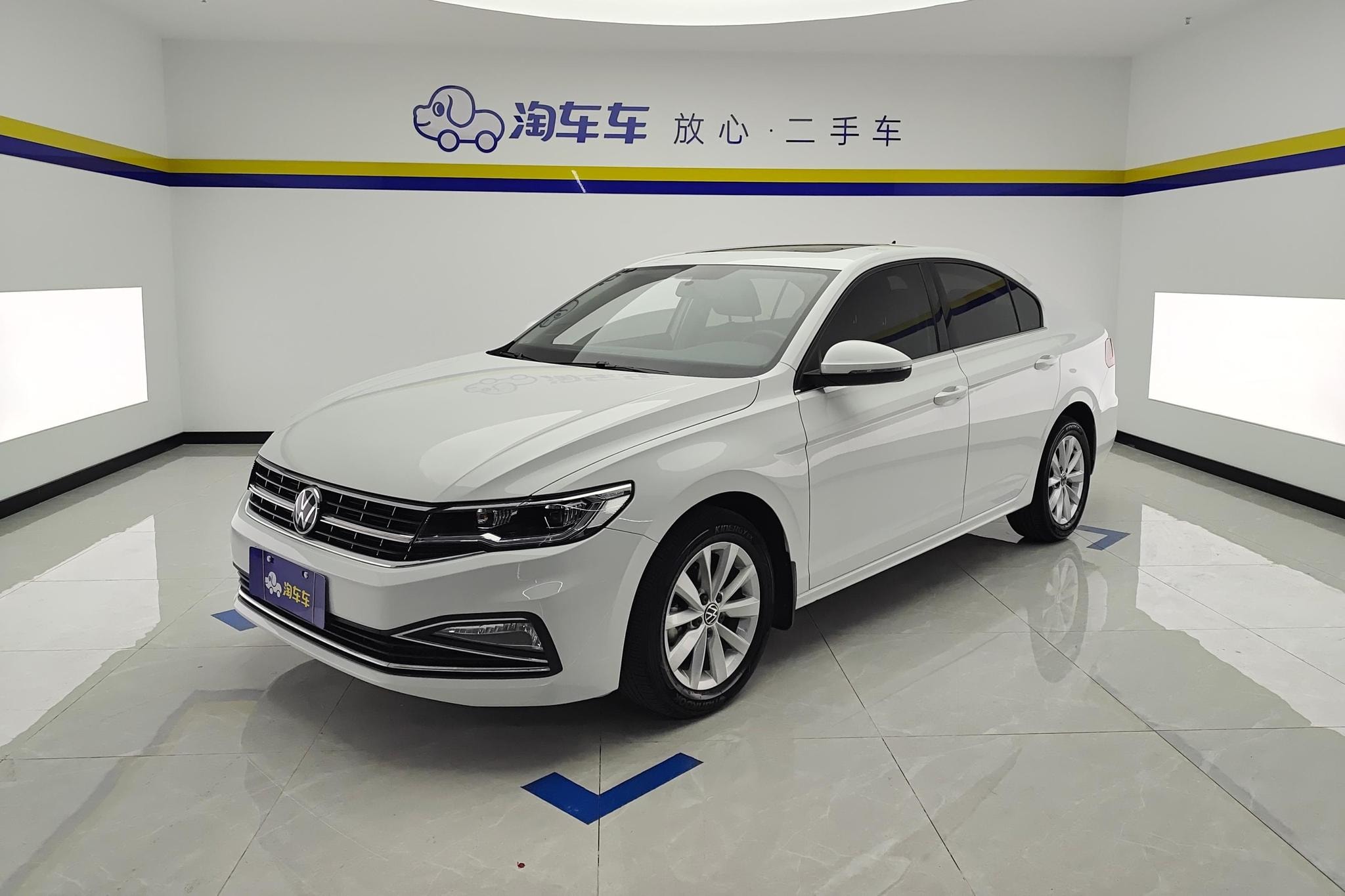 Main__Slider__Photo:undefined undefined 2021-0