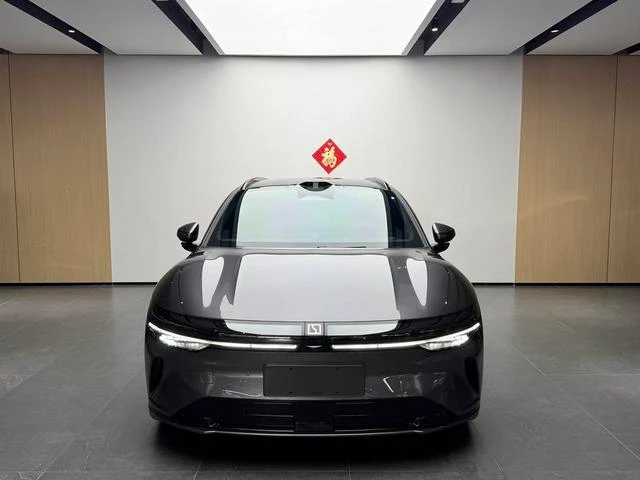 Main__Slider__Photo:undefined undefined 2025-1