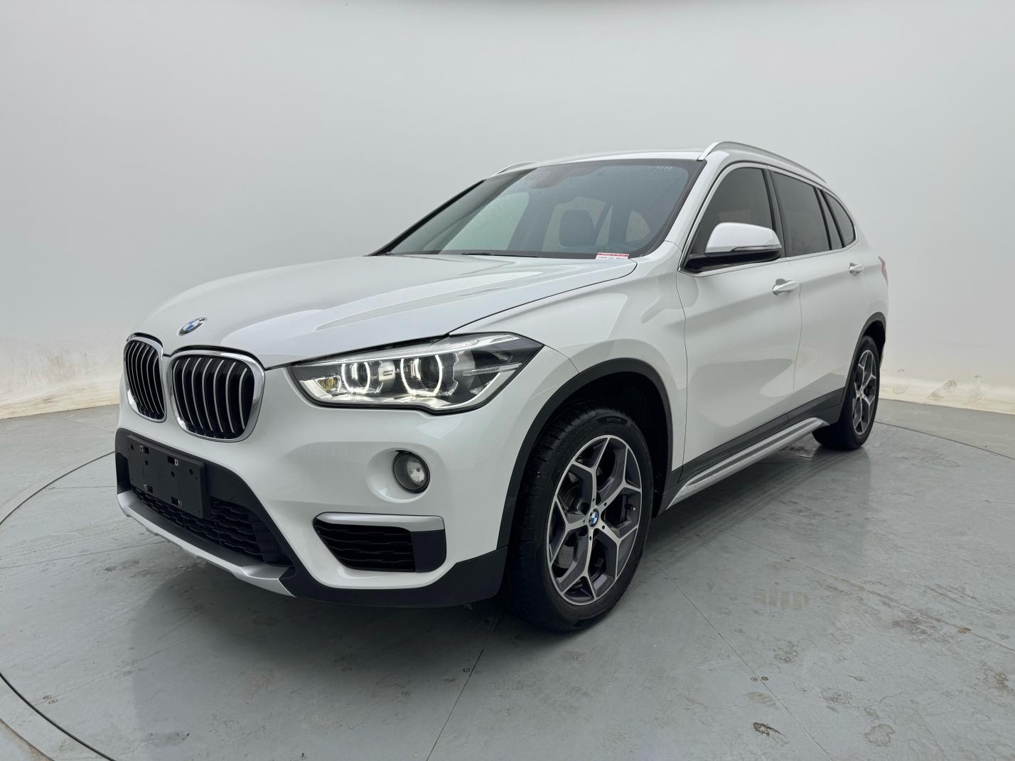 Main__Slider__Photo:undefined undefined 2019-0