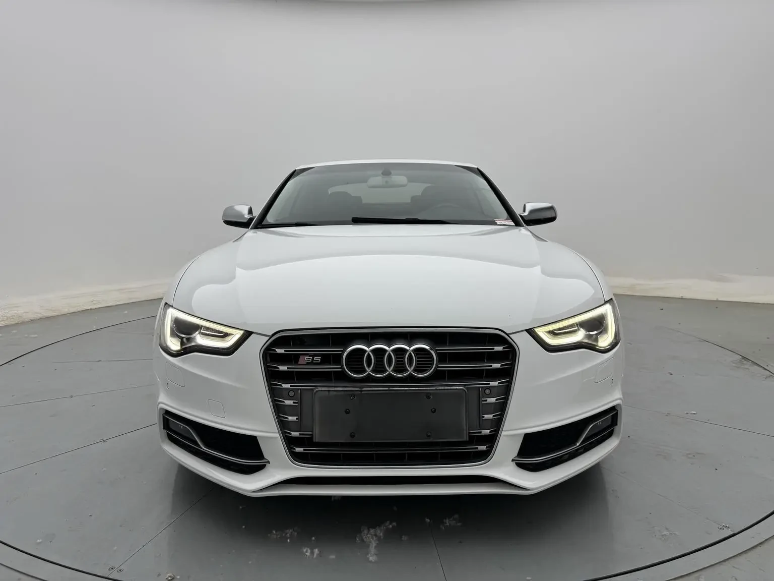 Main__Slider__Photo:undefined undefined 2013-1