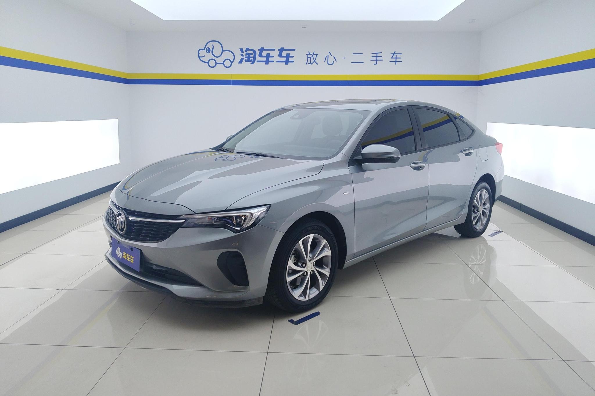 Main__Slider__Photo:undefined undefined 2023-0