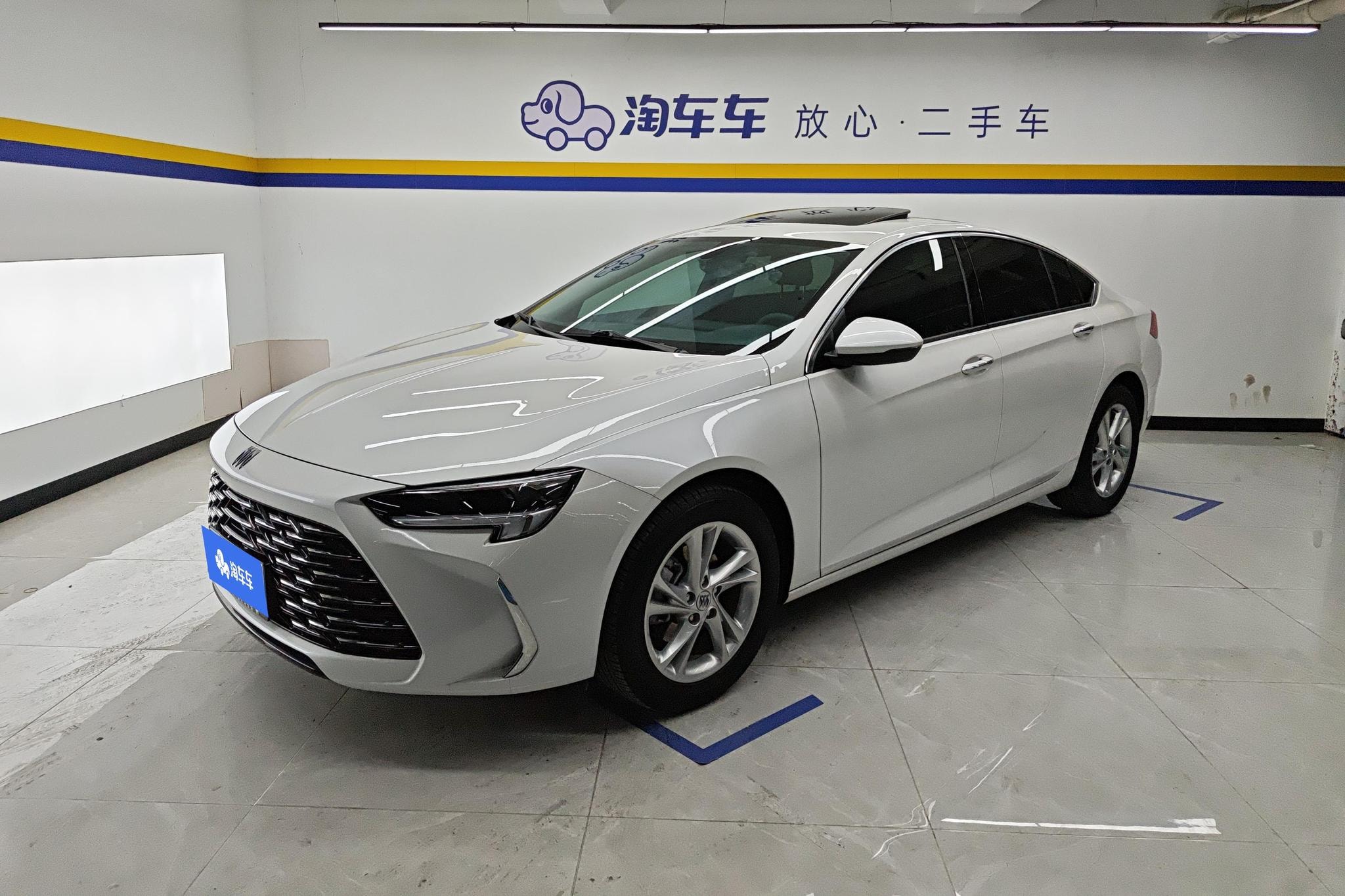 Main__Slider__Photo:undefined undefined 2024-0