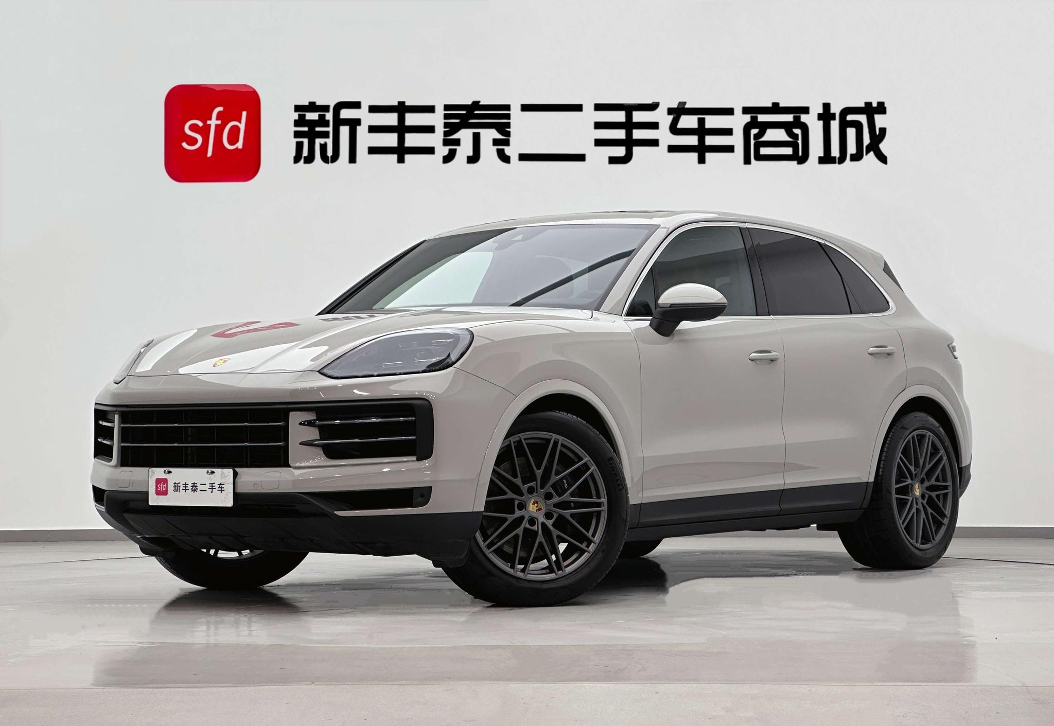 Main__Slider__Photo:undefined undefined 2024-0