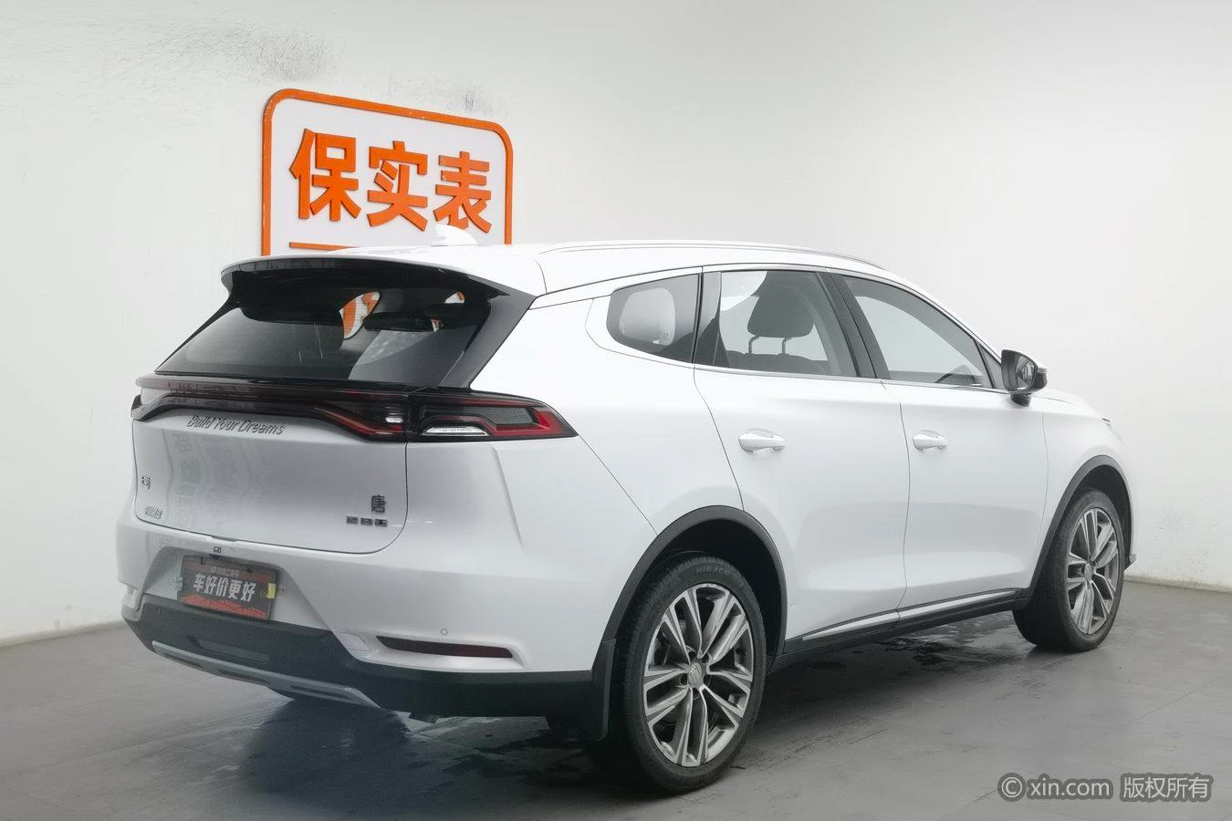Main__Slider__Photo:undefined undefined 2019-1