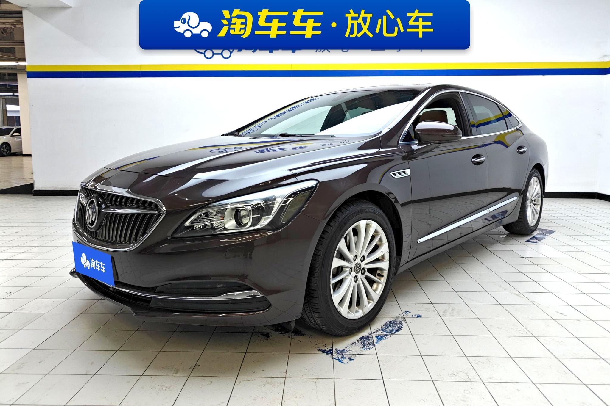 Main__Slider__Photo:undefined undefined 2016-0