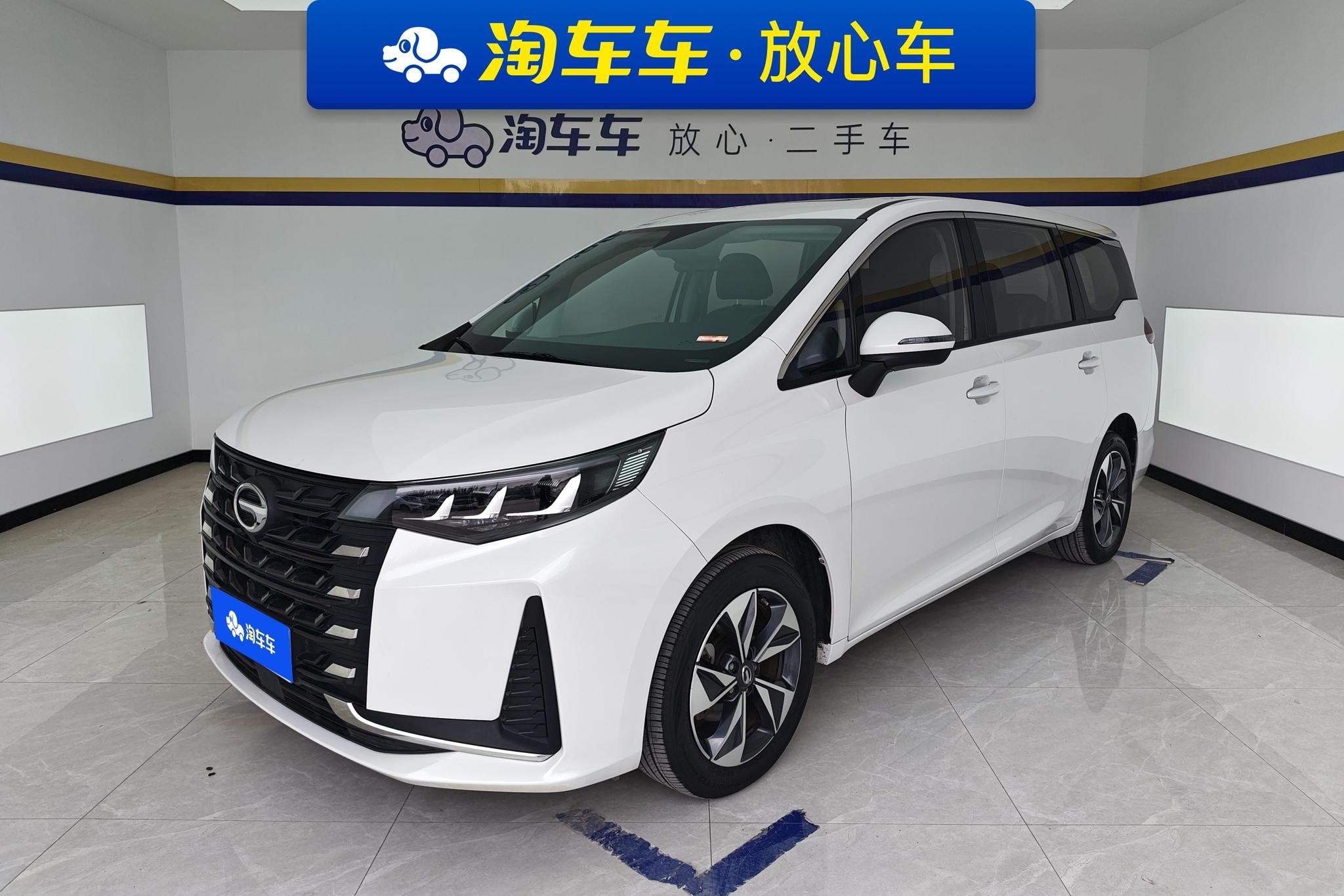 Main__Slider__Photo:undefined undefined 2023-0