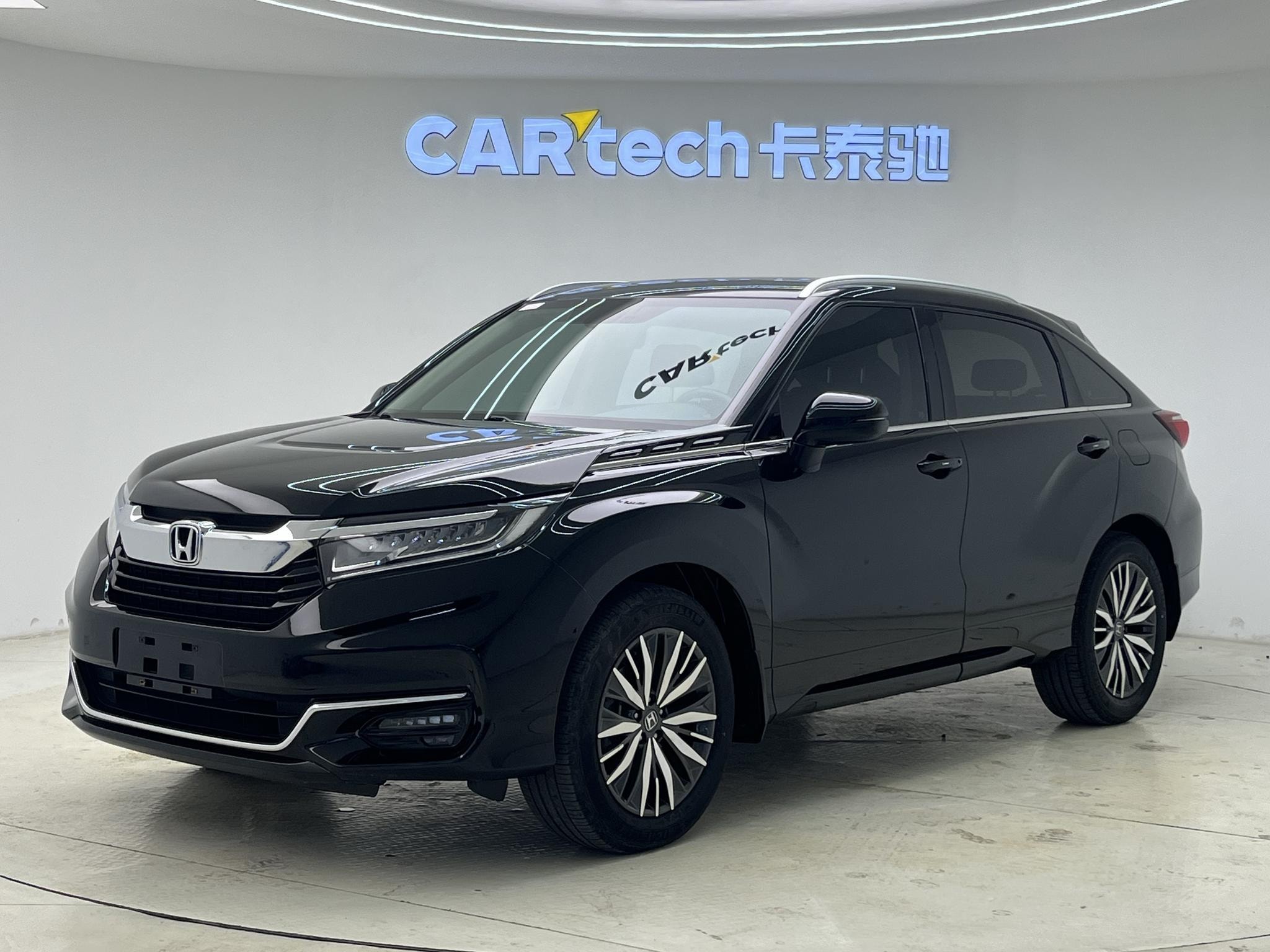Main__Slider__Photo:undefined undefined 2020-0