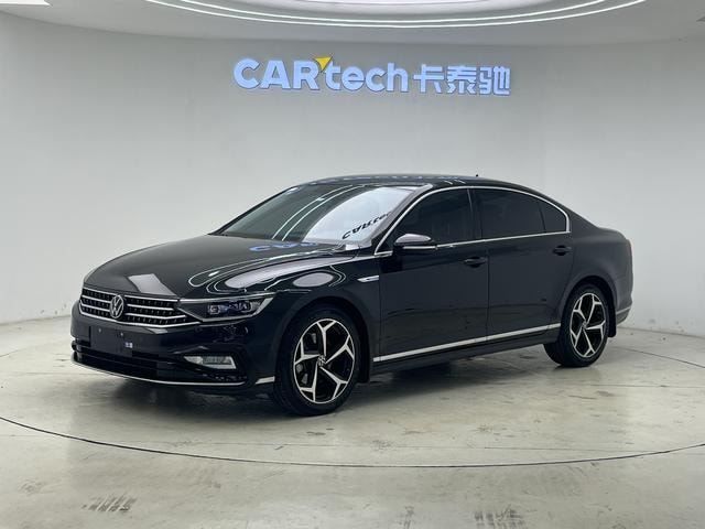 Main__Slider__Photo:undefined undefined 2023-0