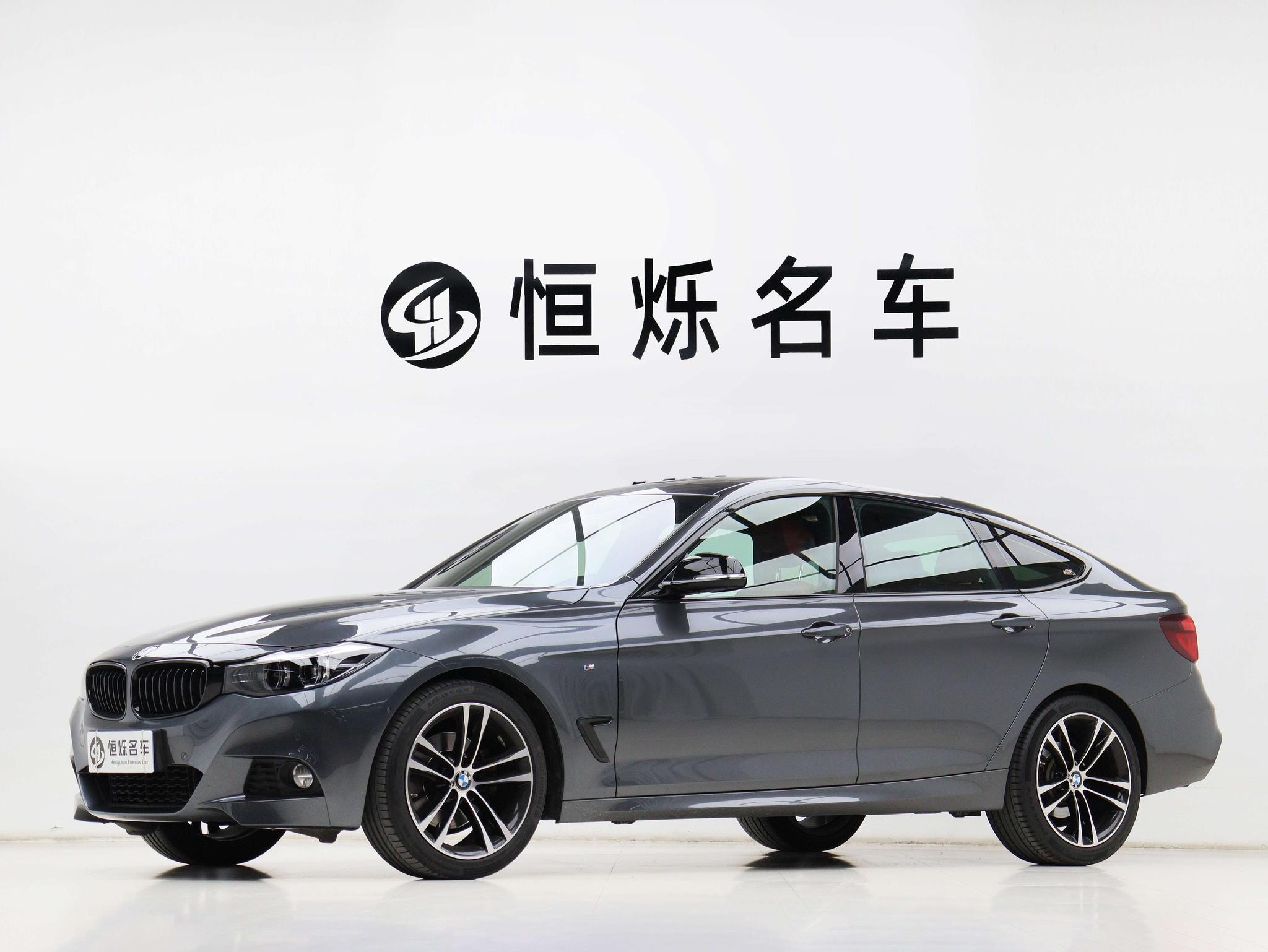 Main__Slider__Photo:undefined undefined 2019-0