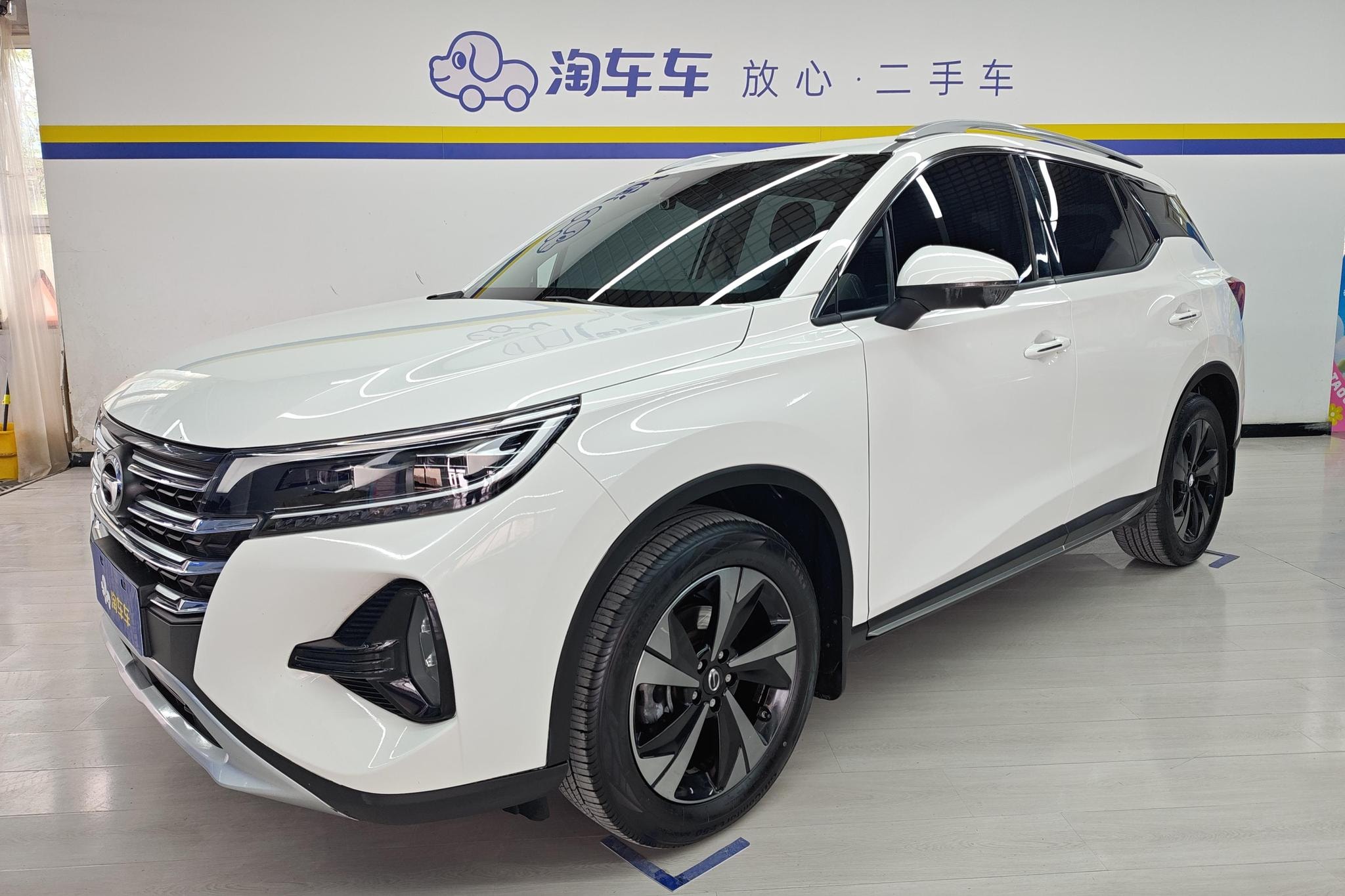 Main__Slider__Photo:undefined undefined 2022-0