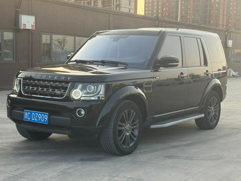 Main__Slider__Photo:undefined undefined 2016-0