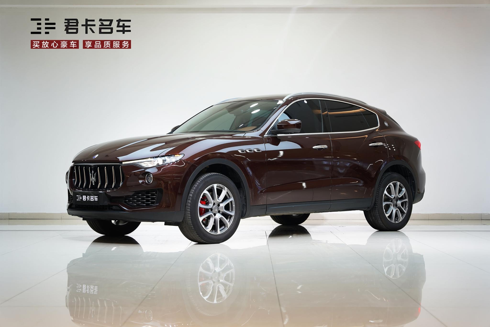 Main__Slider__Photo:undefined undefined 2016-0