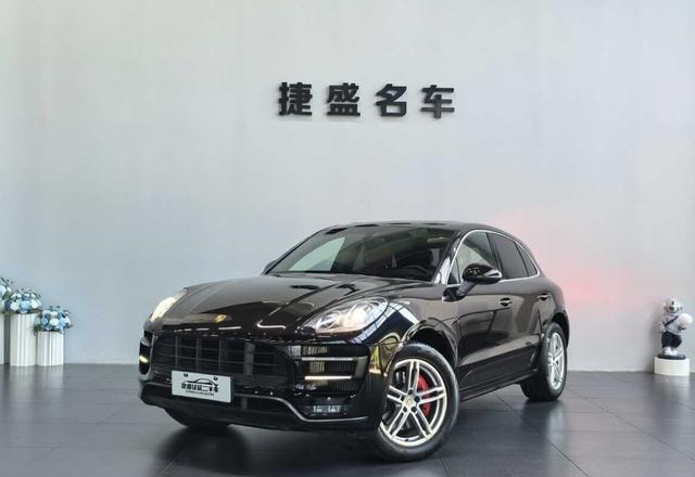 Main__Slider__Photo:undefined undefined 2016-0