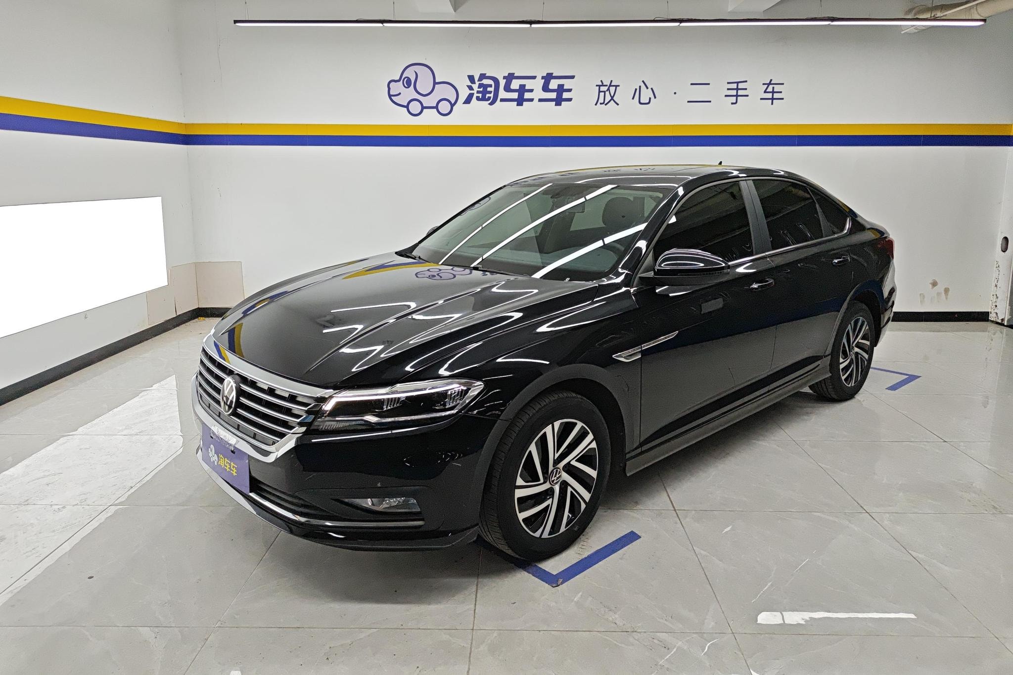 Main__Slider__Photo:undefined undefined 2022-0