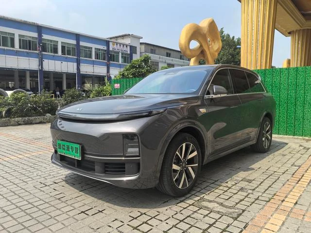Main__Slider__Photo:undefined undefined 2023-0