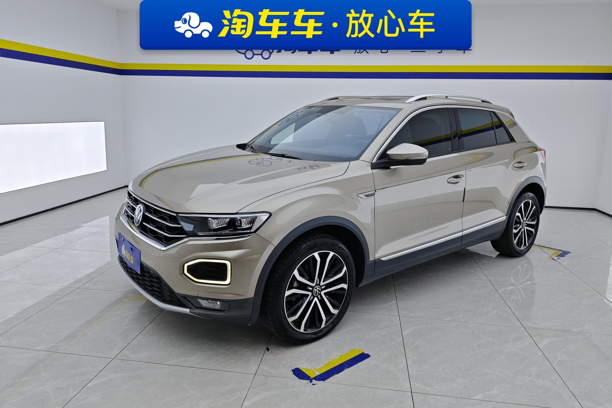 Main__Slider__Photo:undefined undefined 2021-0