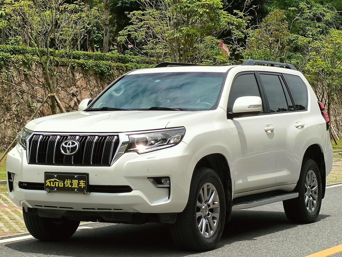 Main__Slider__Photo:undefined undefined 2018-0