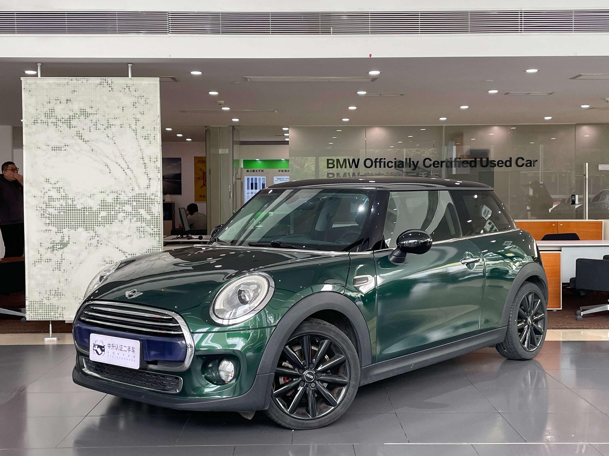 Main__Slider__Photo:undefined undefined 2016-0