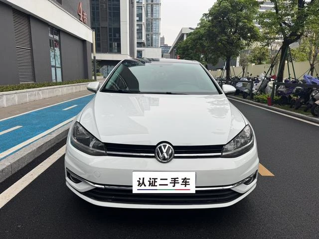 Main__Slider__Photo:undefined undefined 2018-1