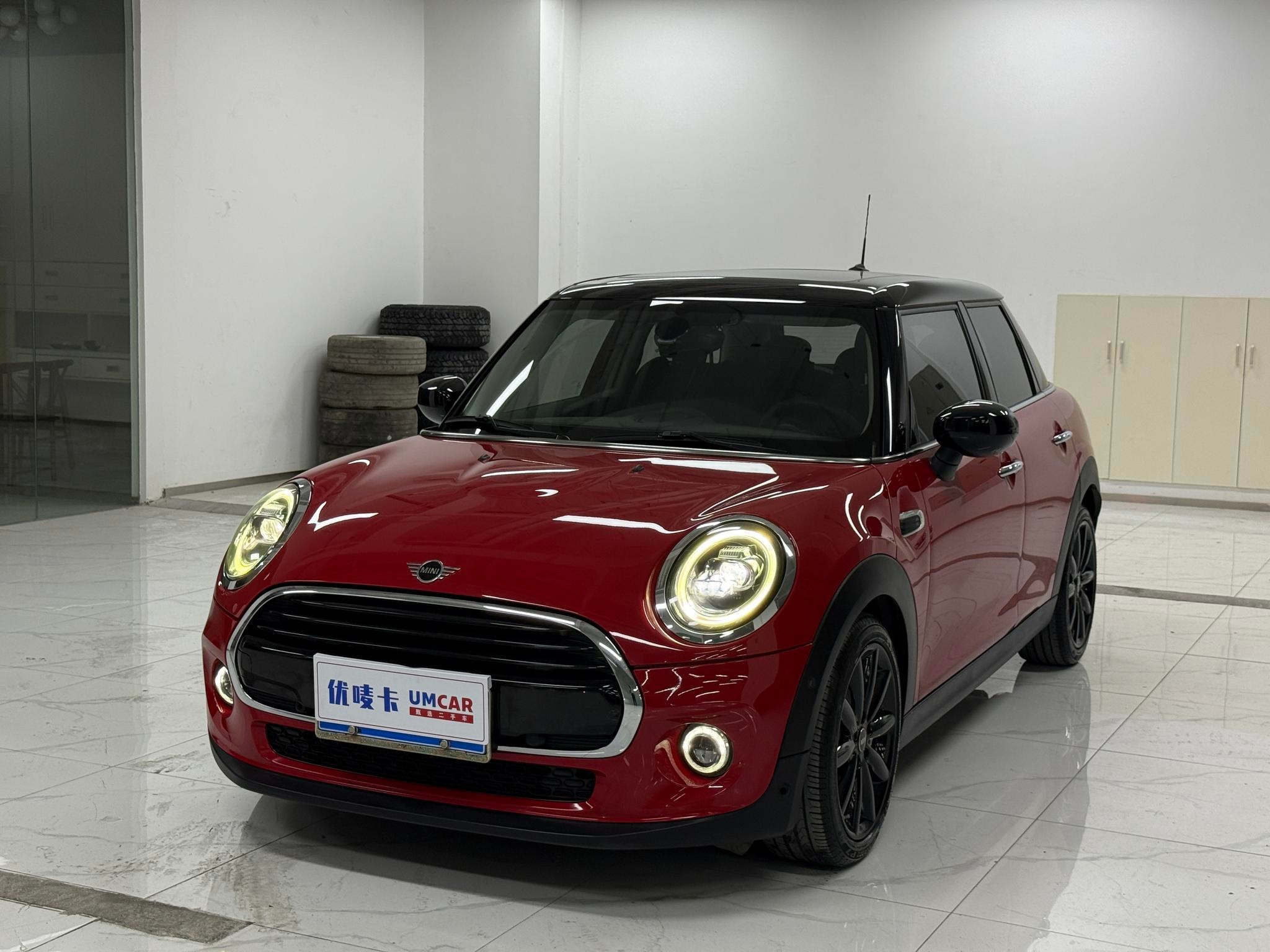 Main__Slider__Photo:undefined undefined 2019-0