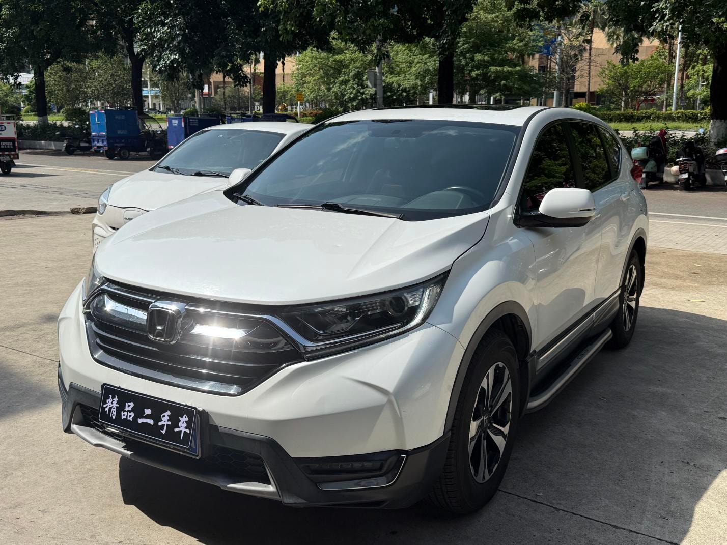 Main__Slider__Photo:undefined undefined 2019-0