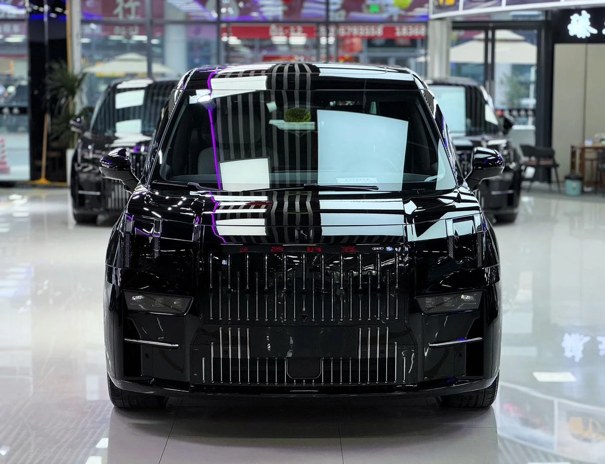 Main__Slider__Photo:undefined undefined 2023-1