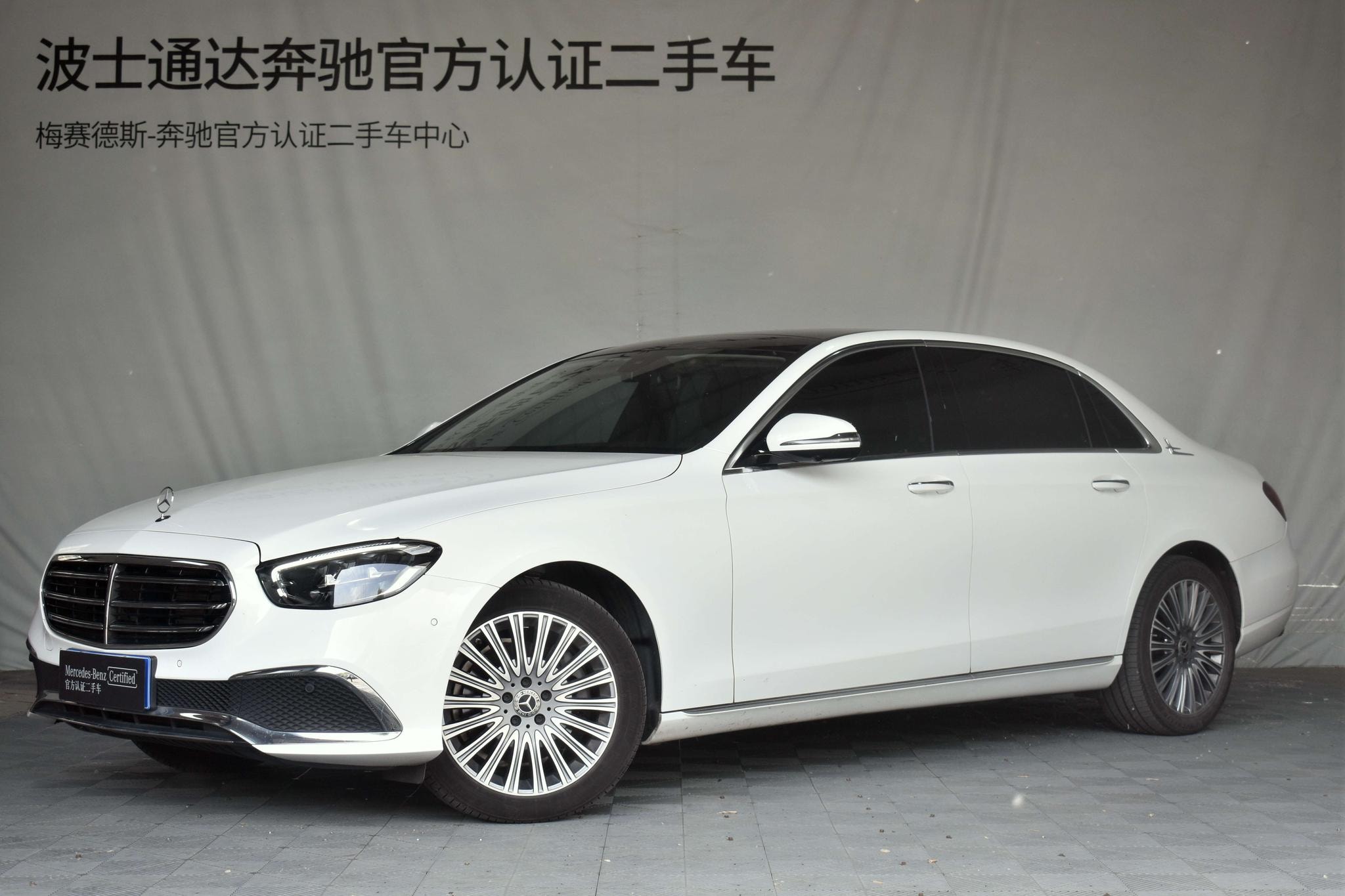 Main__Slider__Photo:undefined undefined 2022-0