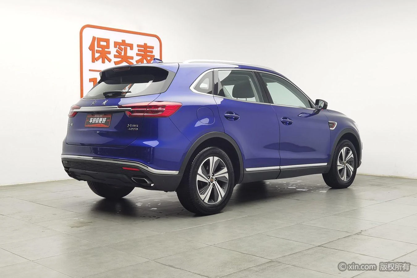 Main__Slider__Photo:undefined undefined 2019-1