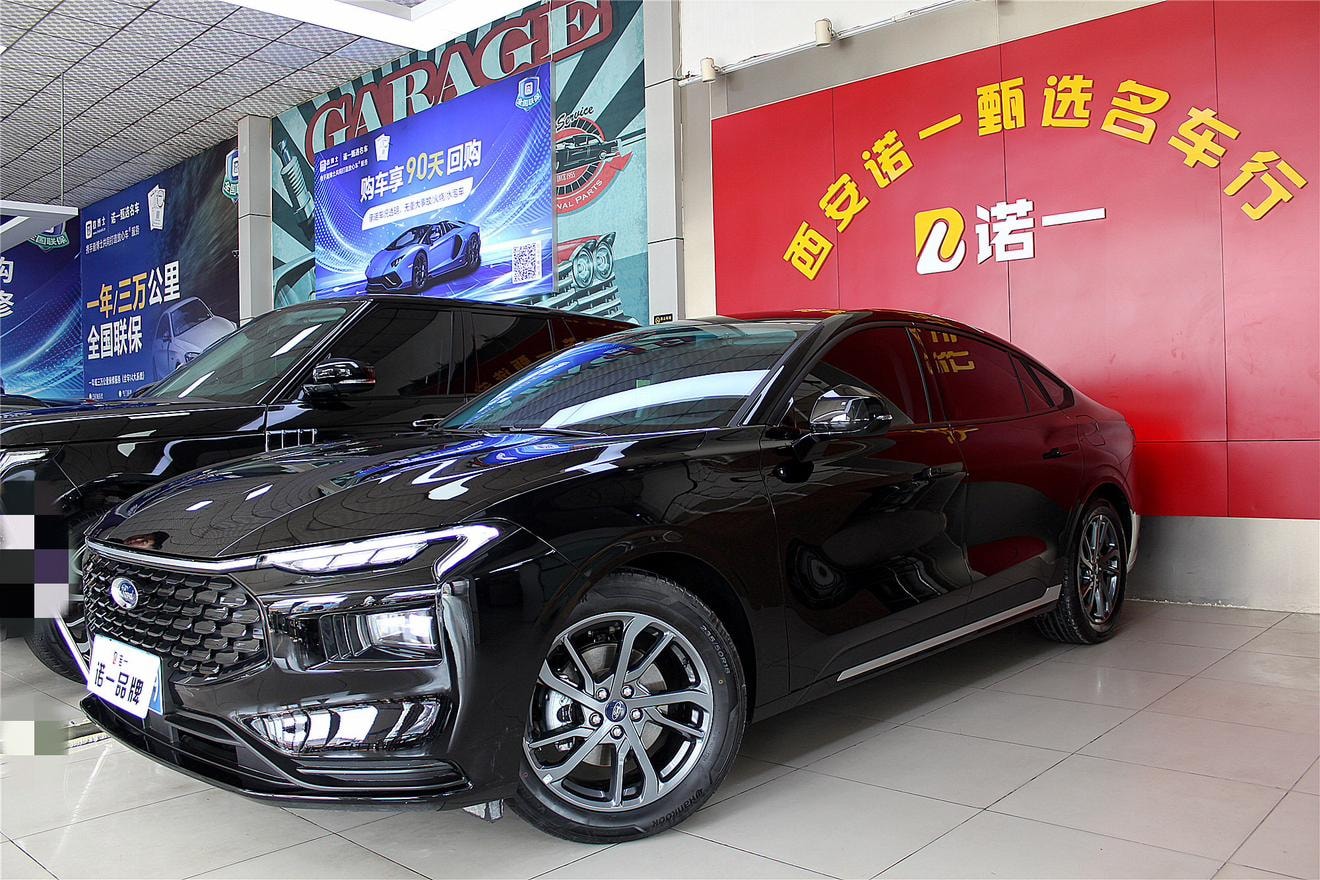 Main__Slider__Photo:undefined undefined 2025-0