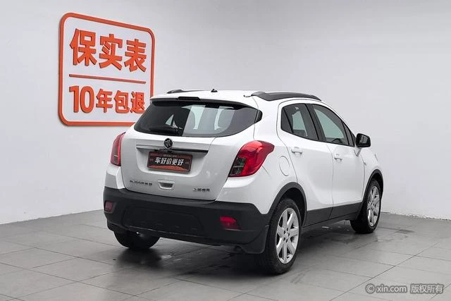Main__Slider__Photo:undefined undefined 2015-1
