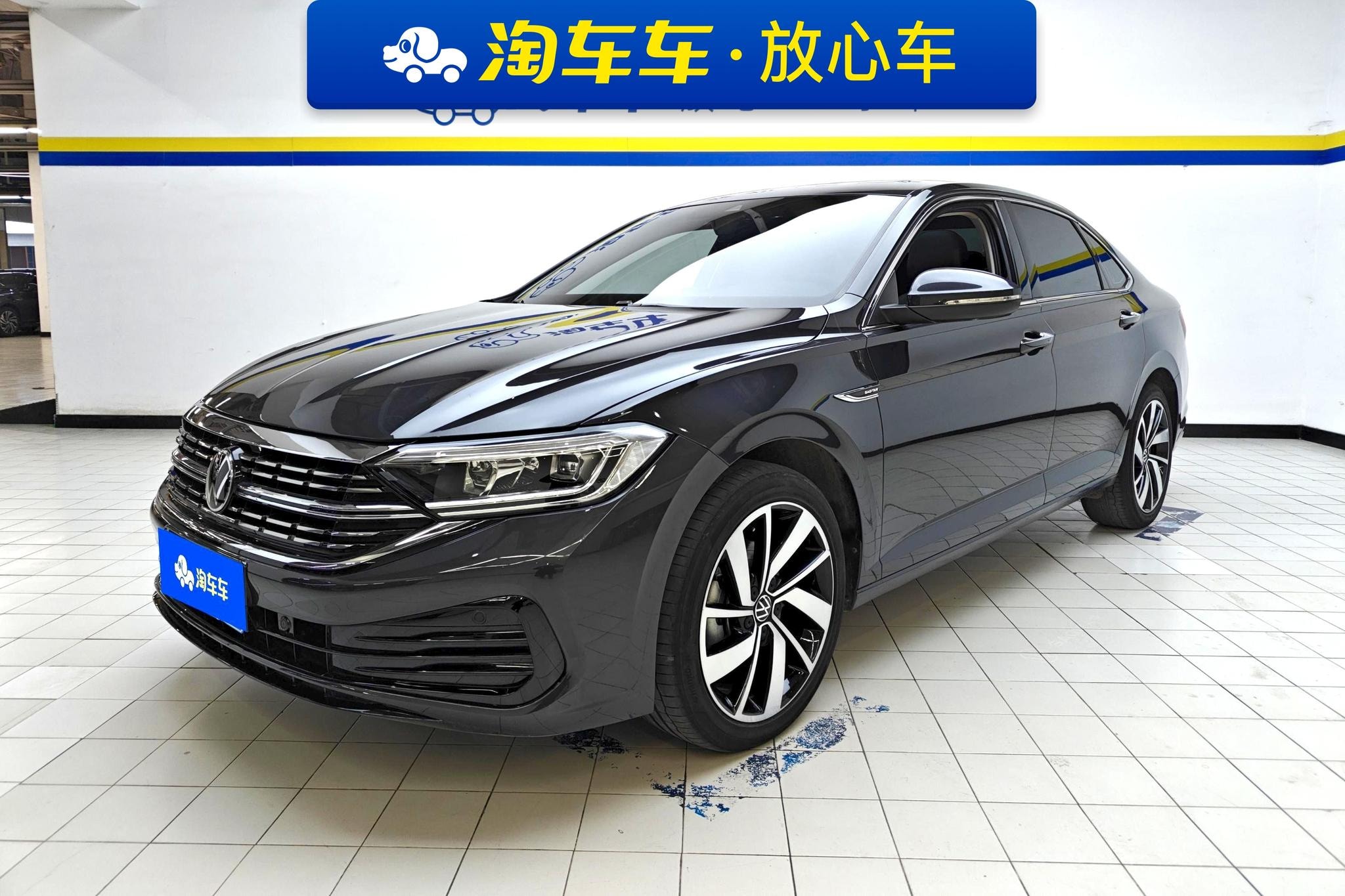 Main__Slider__Photo:undefined undefined 2023-0