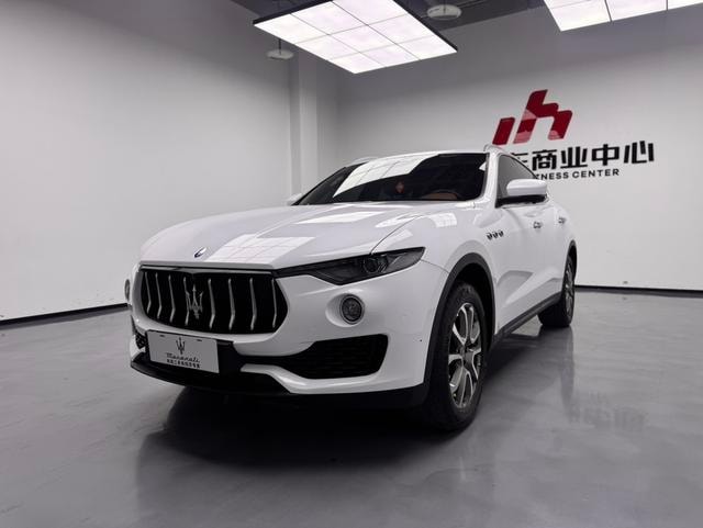 Main__Slider__Photo:undefined undefined 2016-0