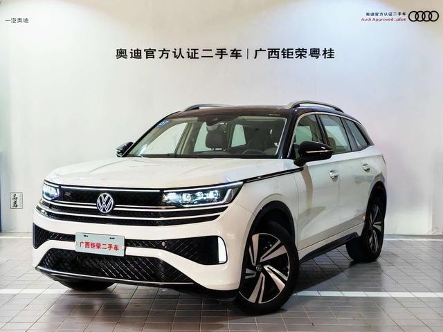 Main__Slider__Photo:undefined undefined 2023-0