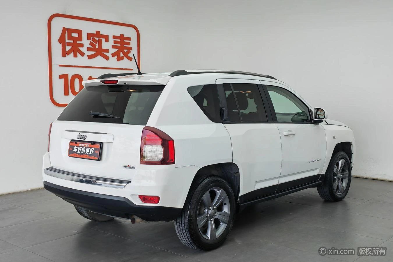 Main__Slider__Photo:undefined undefined 2014-1