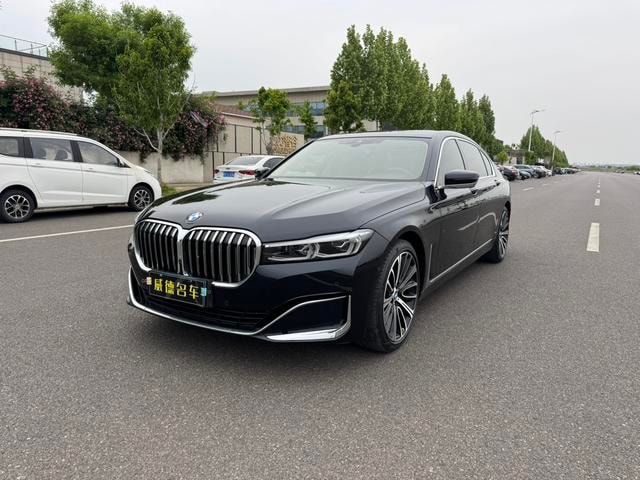 Main__Slider__Photo:undefined undefined 2019-0
