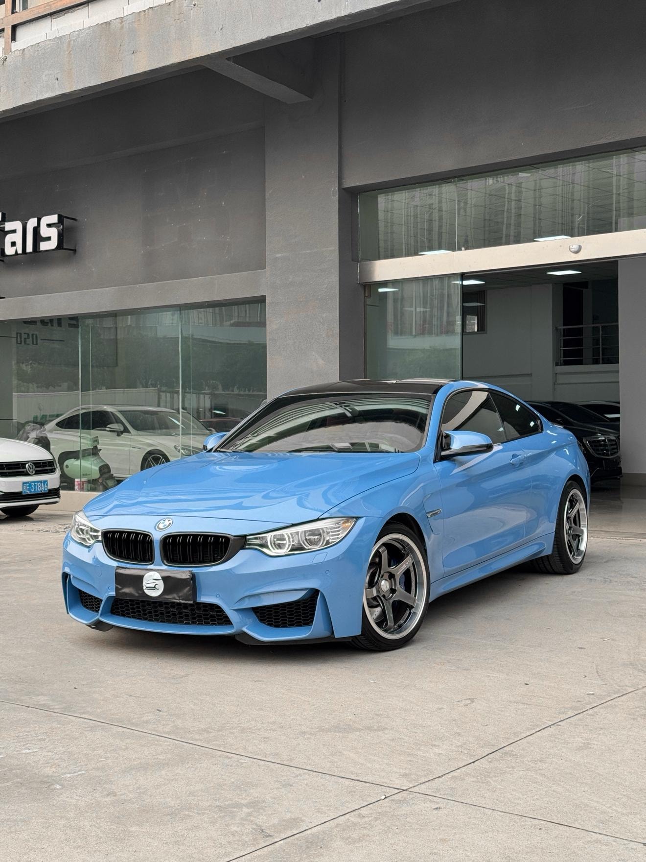 Main__Slider__Photo:undefined undefined 2014-0