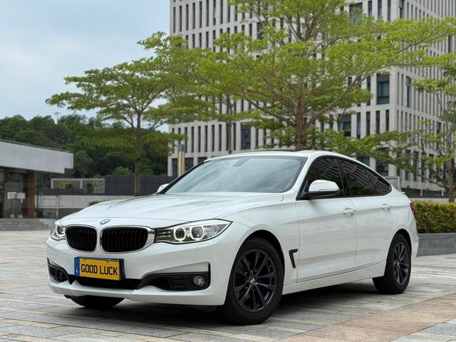 Main__Slider__Photo:undefined undefined 2014-0