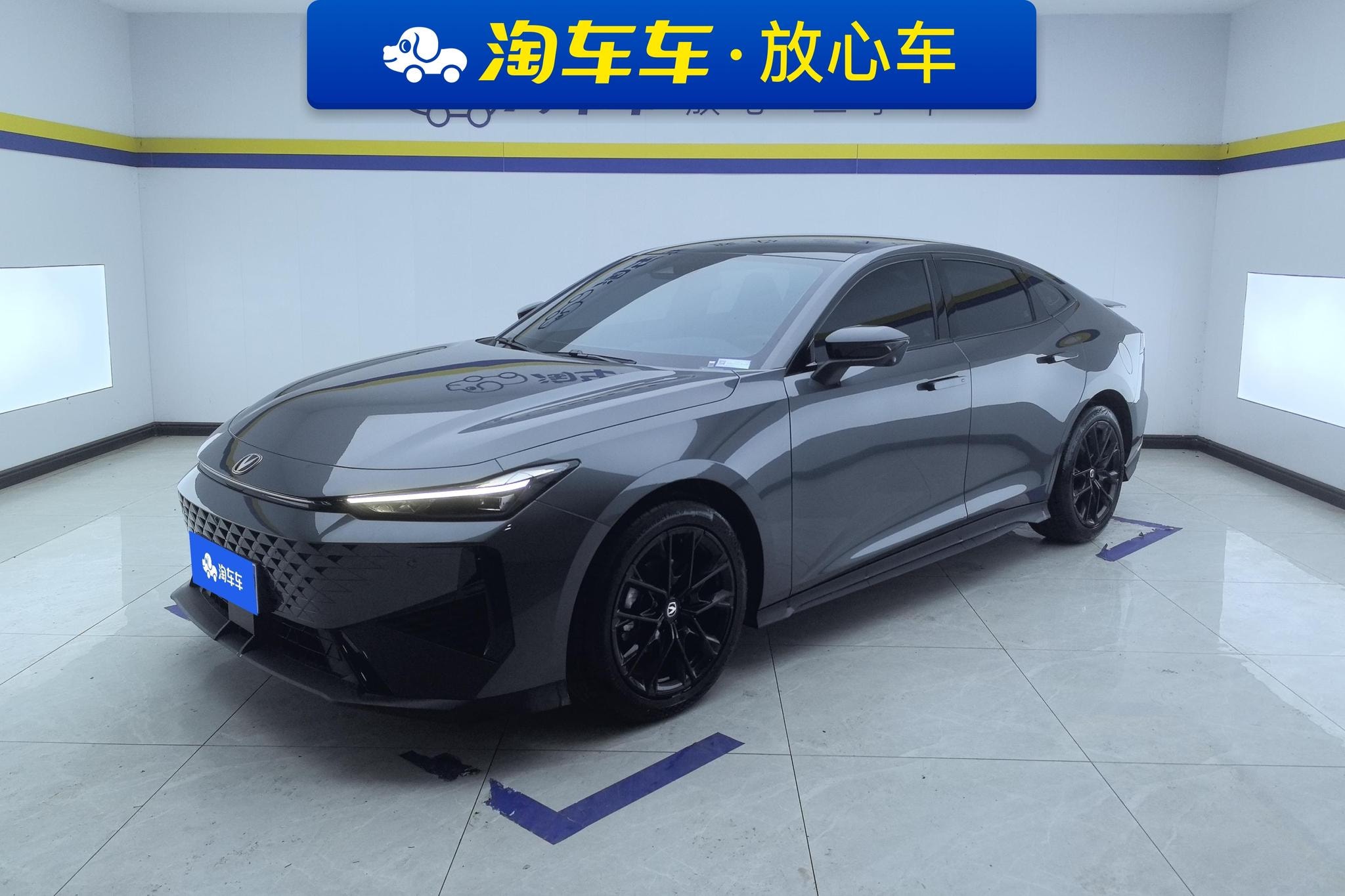 Main__Slider__Photo:undefined undefined 2024-0