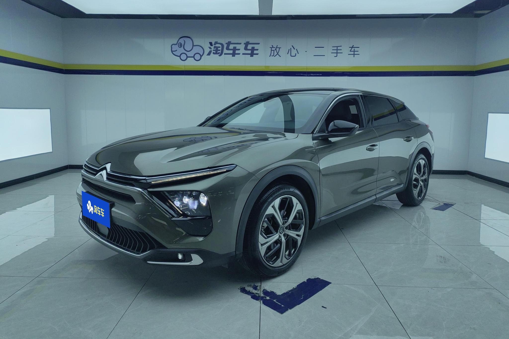 Main__Slider__Photo:undefined undefined 2021-0