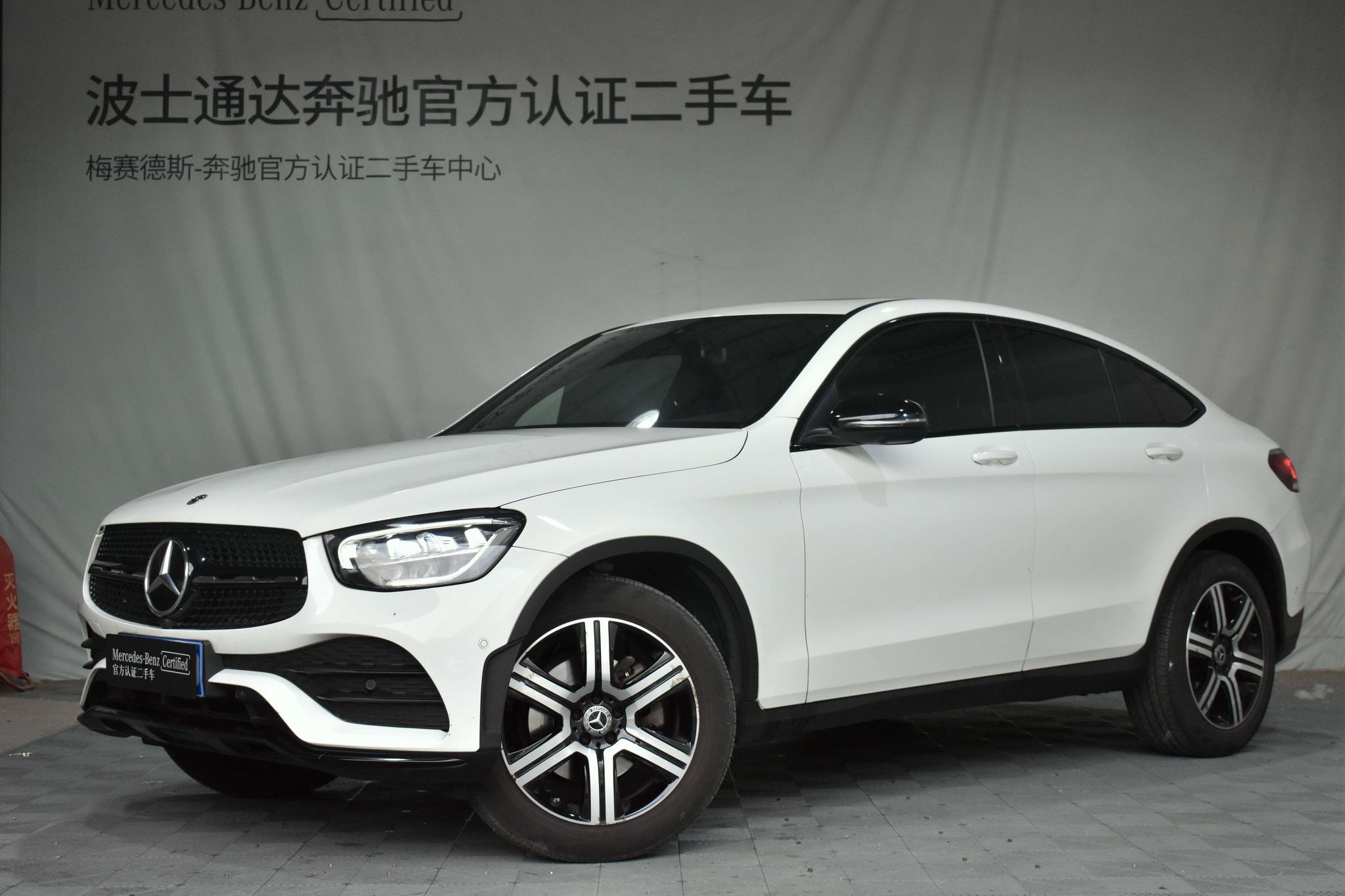 Main__Slider__Photo:undefined undefined 2022-0