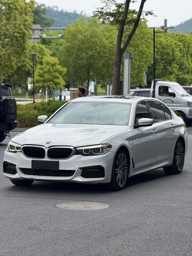 Main__Slider__Photo:undefined undefined 2019-0