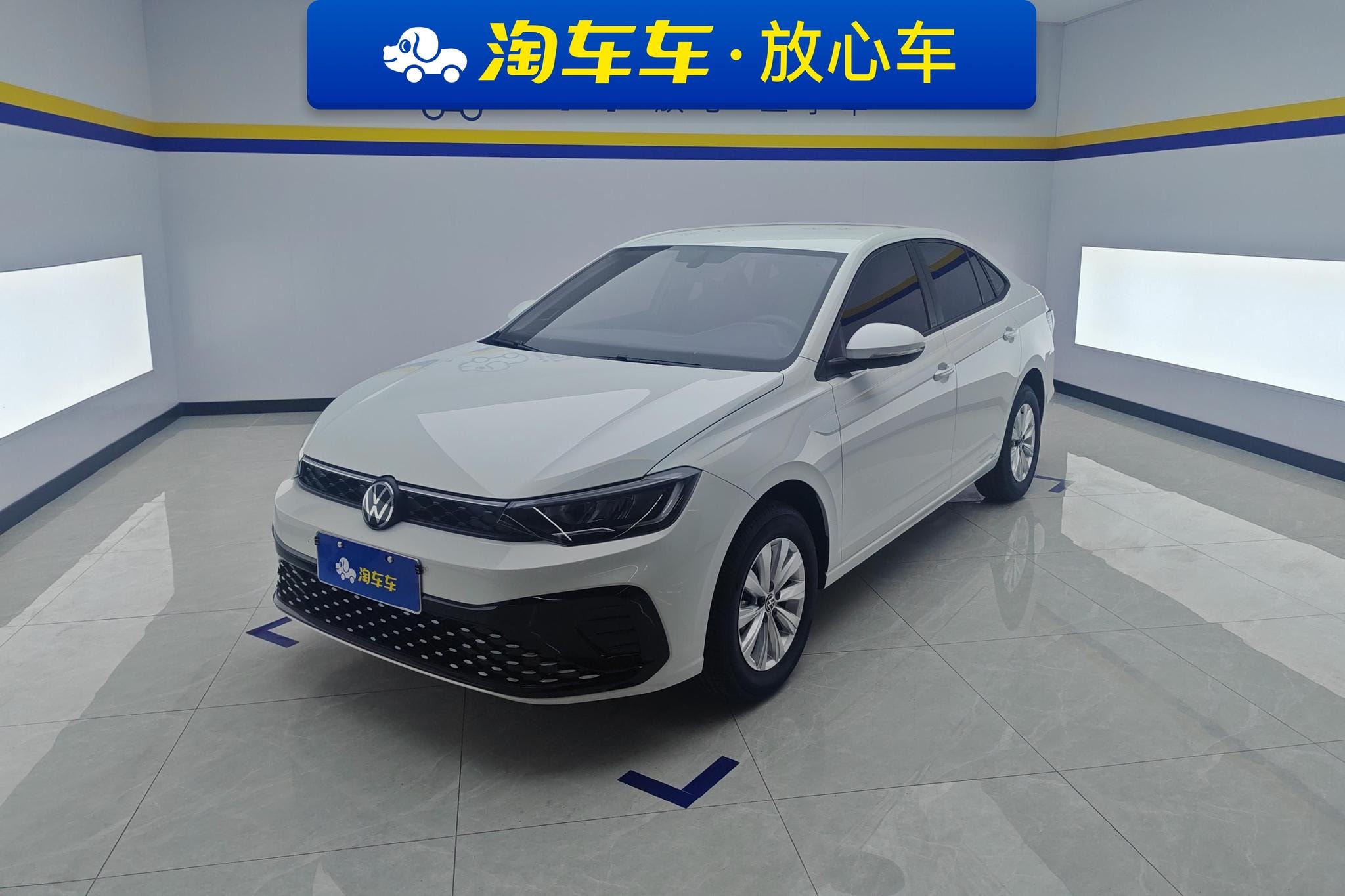Main__Slider__Photo:undefined undefined 2025-0